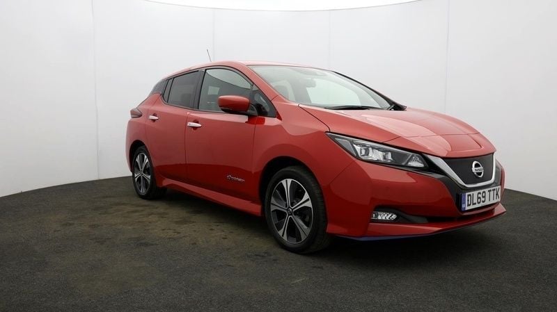 Used 2020 Nissan Leaf Tekna Hatchback | £11,200 (Good price) - Image 1/4
