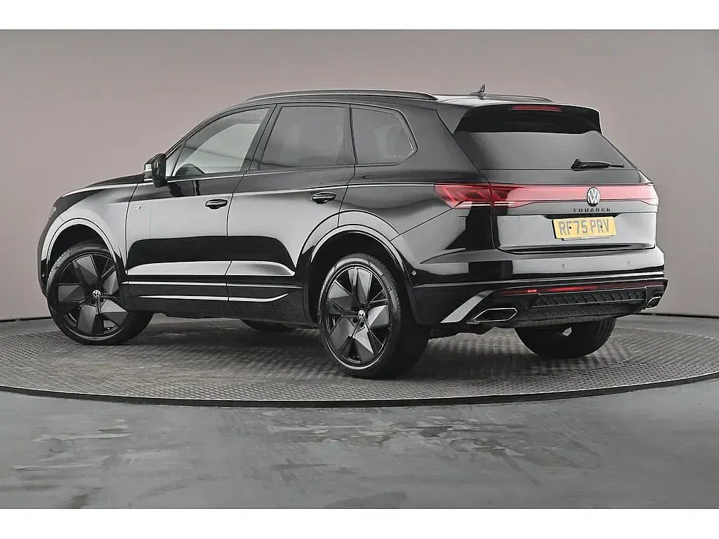 Used VW Touareg 286 HP (210 kW) 2026 SUV