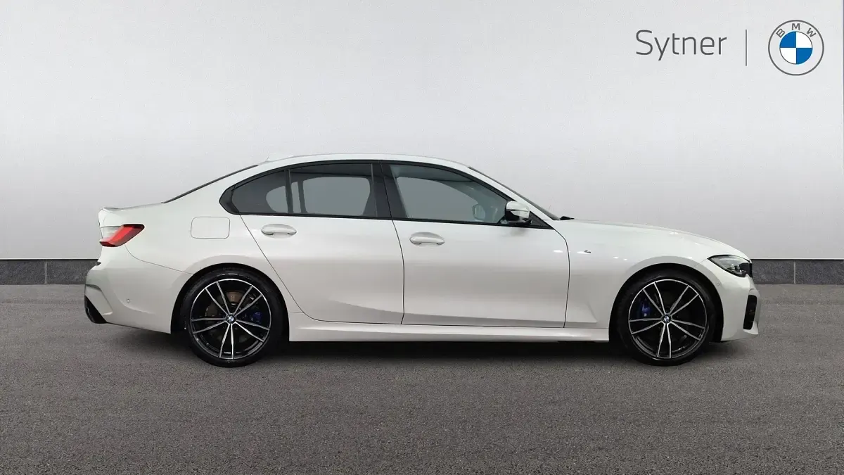 Used BMW 330 M Sport 258 HP (189 kW) 2022 White Sedan
