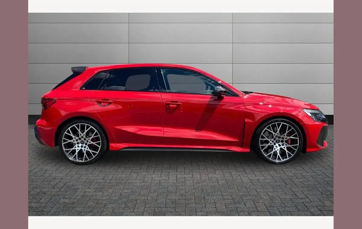 Used Audi RS3 Comfort 395 HP (290 kW) 2025 Red Sedan