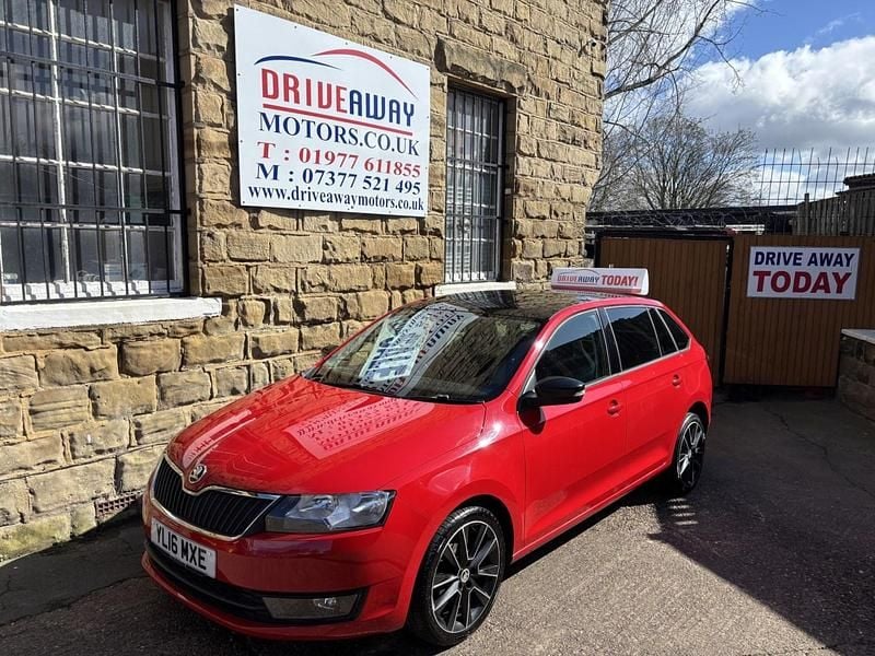 Used Skoda Rapid Sport 110 HP (80 kW) 2016 Red Hatchback
