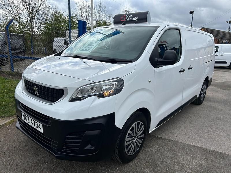 Second-hand Peugeot Expert 2021 Alb Van