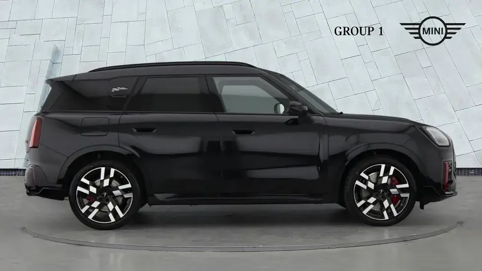 Used Mini John Cooper Works Countryman 300 HP (220 kW) 2026 Black SUV