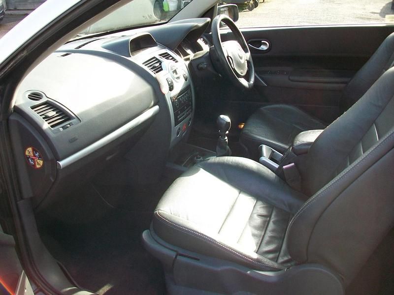 Używany Renault Mégane Cabriolet Dynamique 2007 Czarny Kabriolet