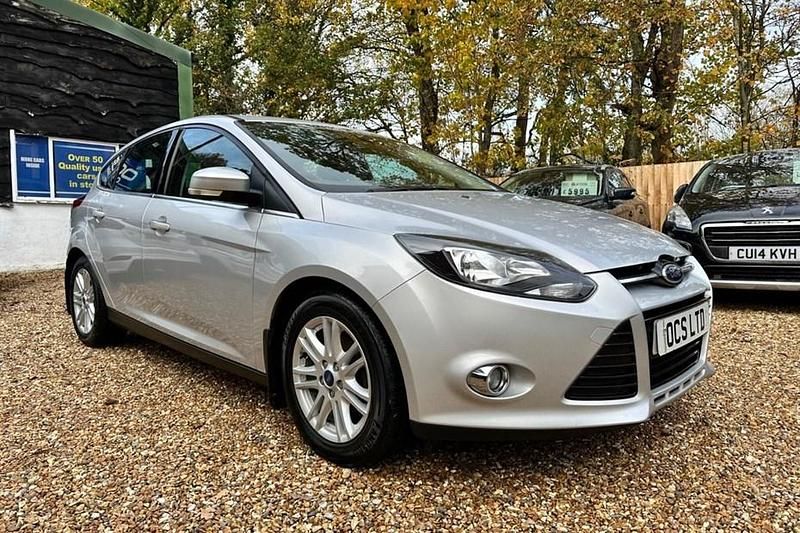 Silver Used 2013 Ford Focus Titanium Hatchback | £2,995 (Good price) - Image 1/1