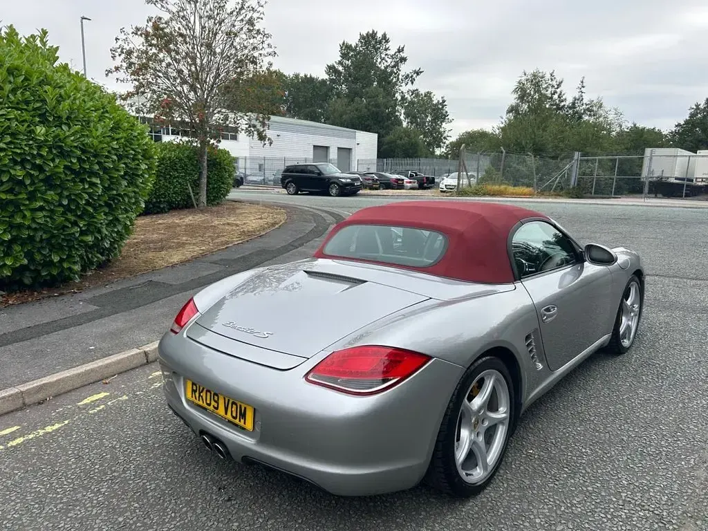 Used Porsche Boxster 310 HP (228 kW) 2009 Arctic silver metallic Cabriolet