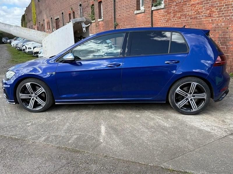 Used VW Golf VII R 300 HP (220 kW) 2020 Blue Hatchback