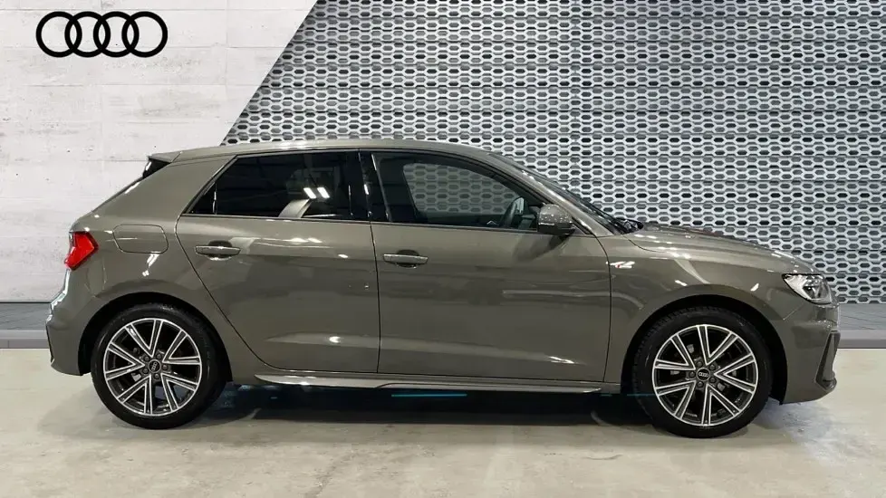 Used Audi A1 S-Line 150 HP (110 kW) 2025 Grey SUV