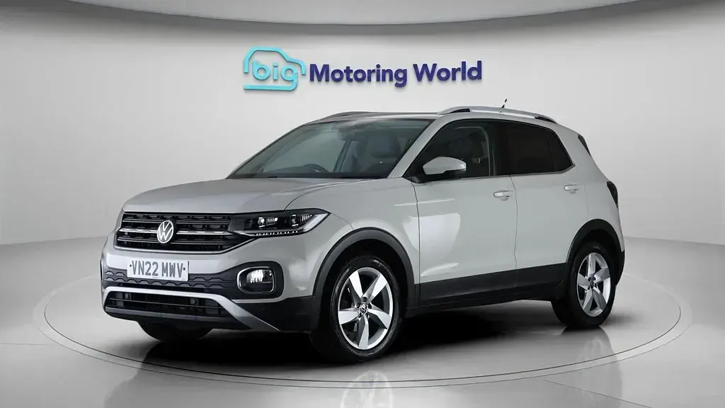Begagnad VW T-Cross SEL 110 HK (80 kW) 2022 Grå SUV