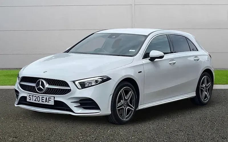 Used Mercedes A250 AMG line 218 HP (160 kW) 2020 White Hatchback