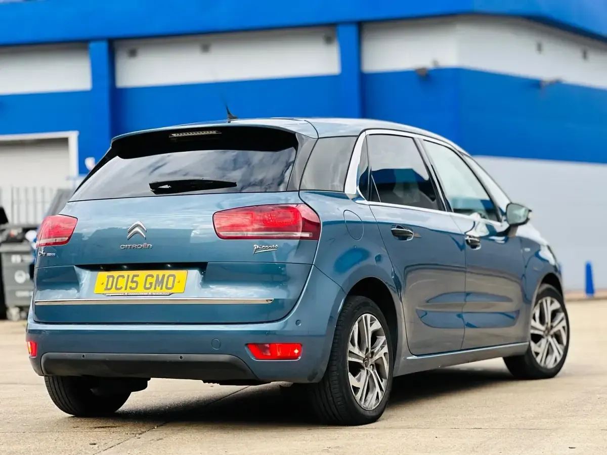 Used Citroën C4 Picasso Exclusive 2015 Blue MPV