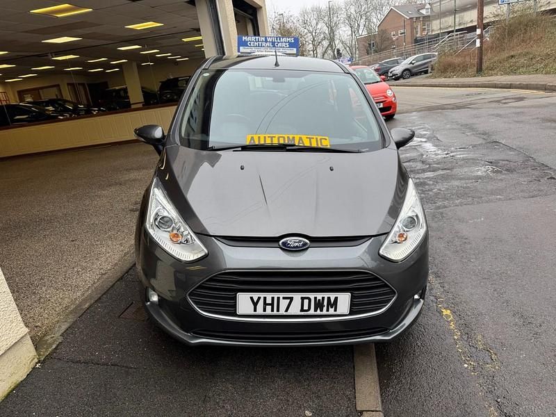 Used Ford B-MAX Zetec 105 HP (77 kW) 2017 Grey MPV