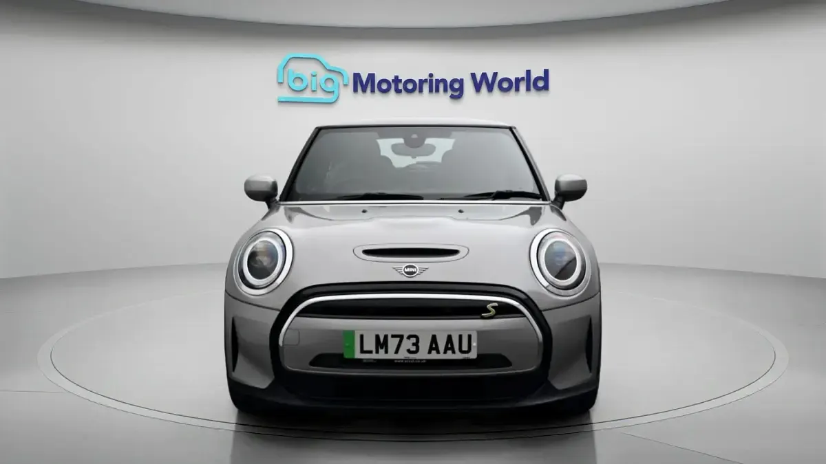 Used Mini Cooper SE Hatch 133 kW (181 HP) 2023 Hatchback
