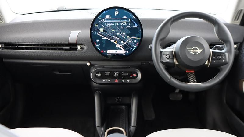 Used Mini Cooper Hatch 133 kW (181 HP) 2024 Yellow Hatchback