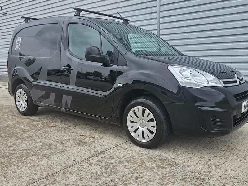 Black Used 2017 Citroën Berlingo MPV | £5,995 (Fair price) - Image 1/4