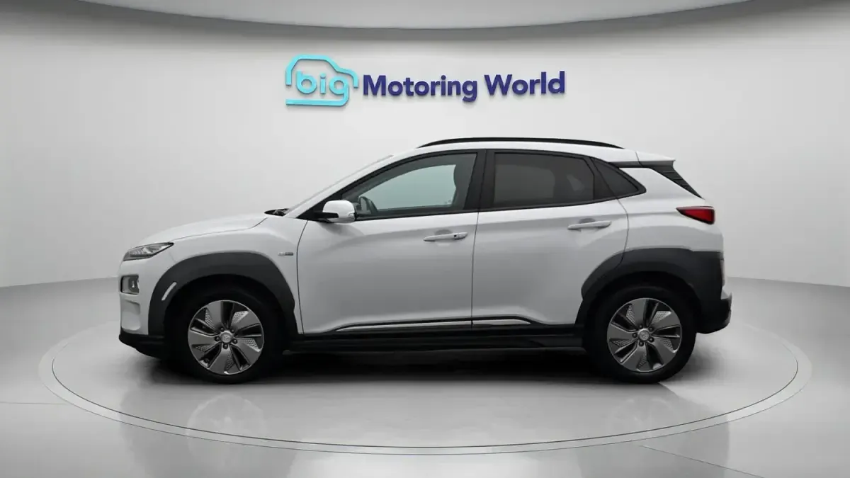 Used Hyundai Kona Premium SE 150 kW (204 HP) 2020 White SUV