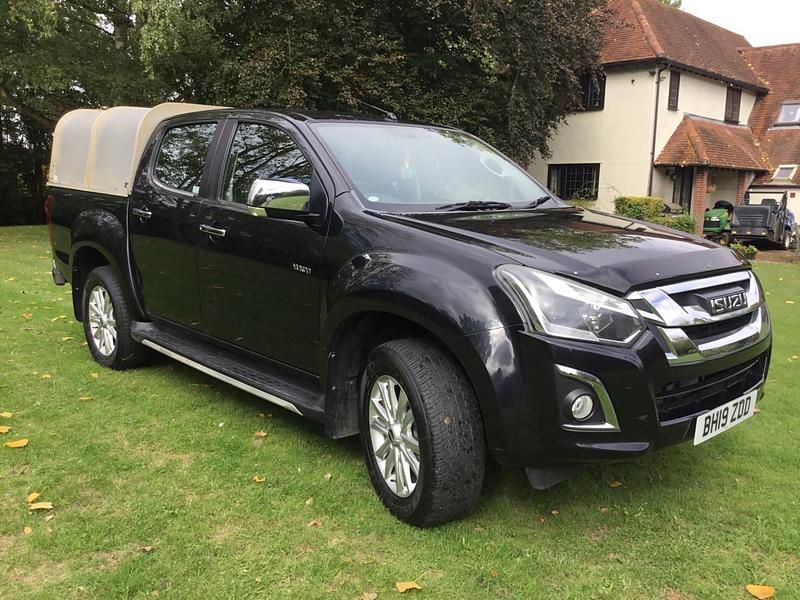 Black Used 2019 Isuzu D-Max Pickup | £16,995 - Image 1/4