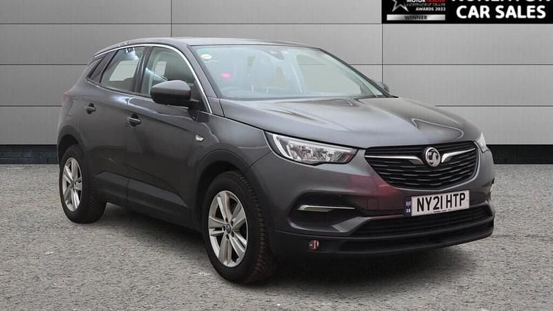 Used Vauxhall Grandland X Business Edition 130 HP (95 kW) 2021 Grey SUV