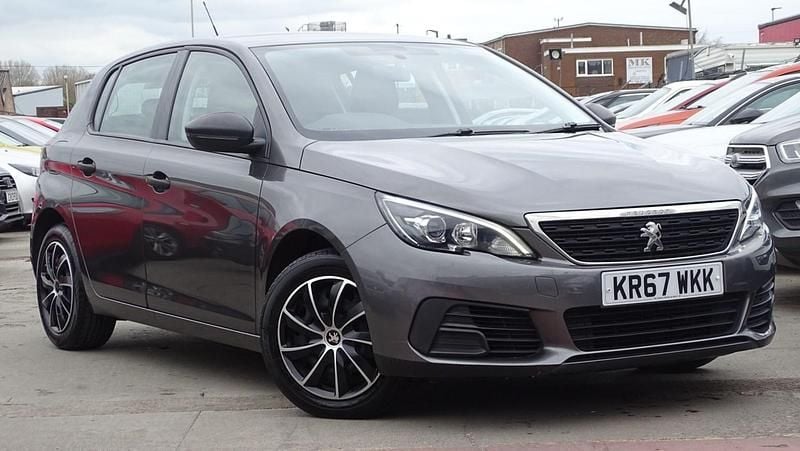 Used Peugeot 308 Access 100 HP (73 kW) 2017 Grey Hatchback