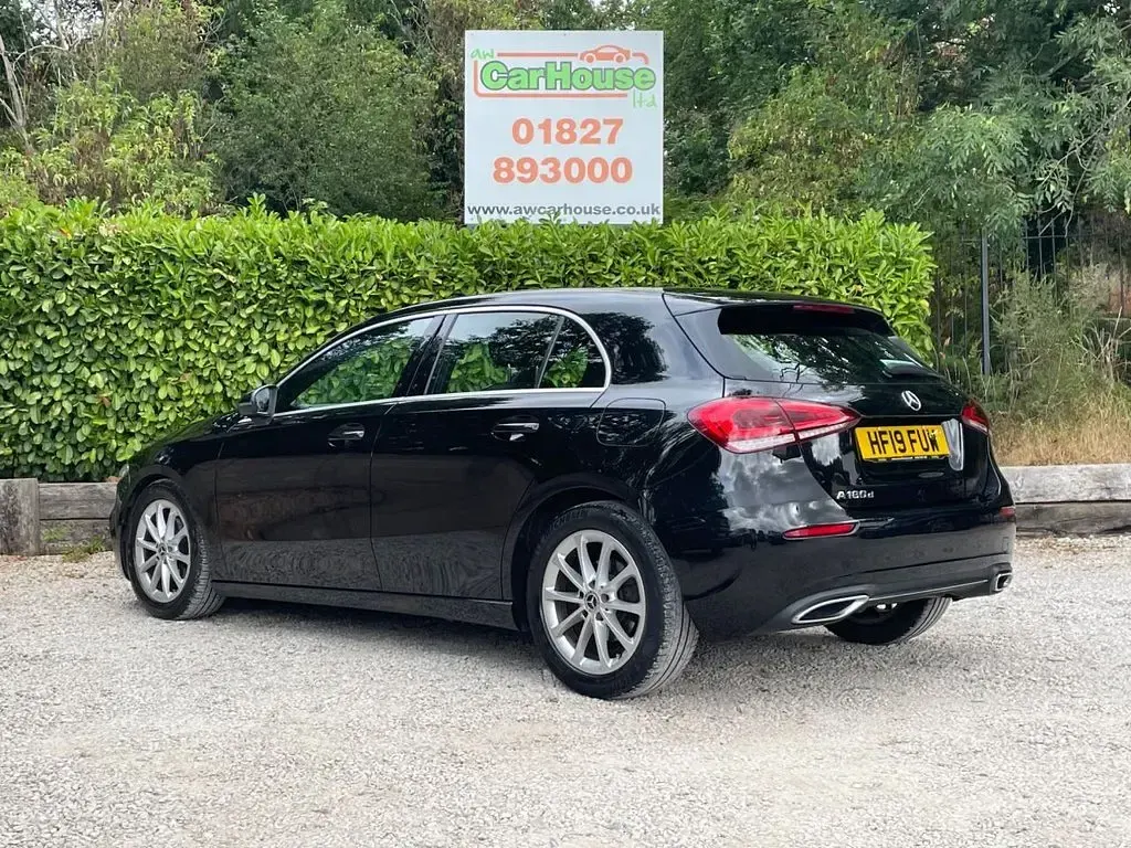 Used Mercedes A180 116 HP (85 kW) 2019 Black Hatchback