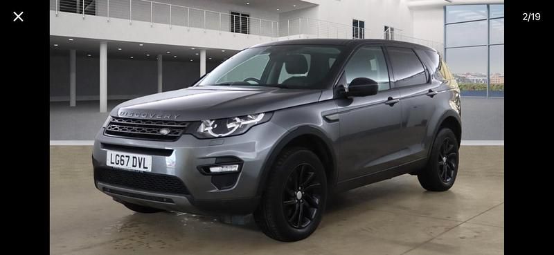 Grey Used 2017 Land Rover Discovery Sport HSE SUV | £11,495 (Good price) - Image 1/2