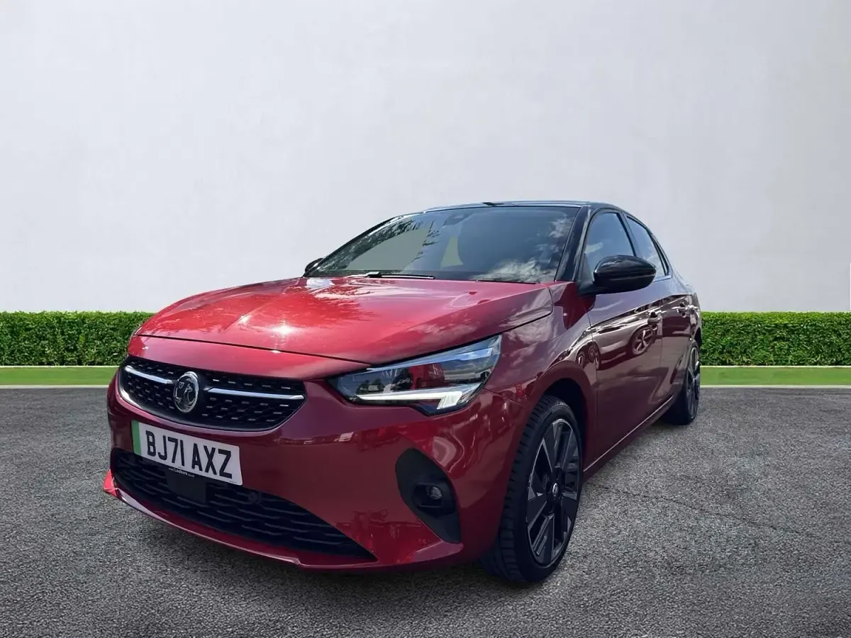 Used Vauxhall Corsa-e Elite 100 kW (136 HP) 2021 Red Hatchback
