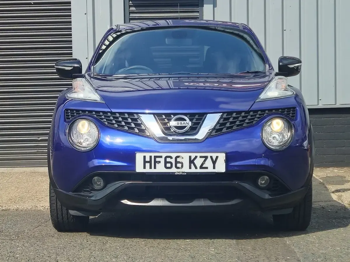 Used Nissan Juke N-Connecta 115 HP (84 kW) 2016 Blue SUV