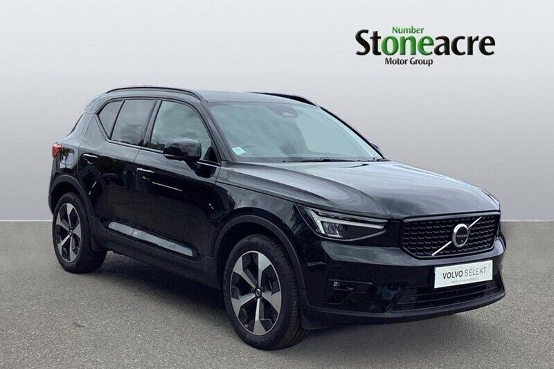 Used 2024 Volvo XC40 Plus SUV | £30,500 (Fair price) - Image 1/1
