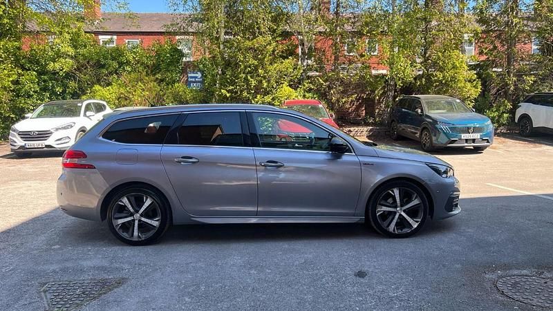 Used Peugeot 308 SW GT-line 129 HP (94 kW) 2018 Grey Estate