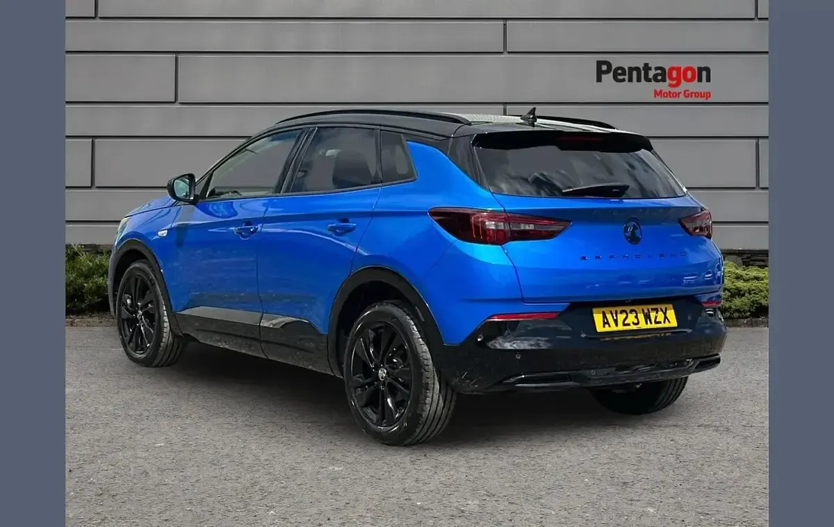 Used Vauxhall Grandland X 128 HP (94 kW) 2023 Blue SUV