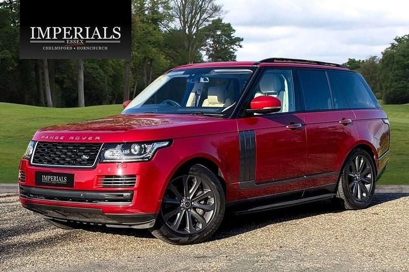 Red Used 2015 Land Rover Range Rover Vogue SE SUV | £15,948 (Good price) - Image 1/1