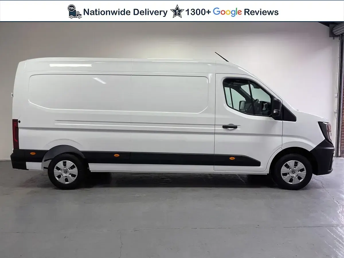 New Renault Master 130 HP (95 kW) 2025 White MPV
