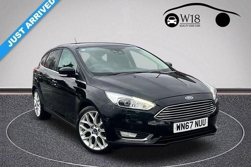 Used Ford Focus Titanium X 125 HP (91 kW) 2017 Black Hatchback