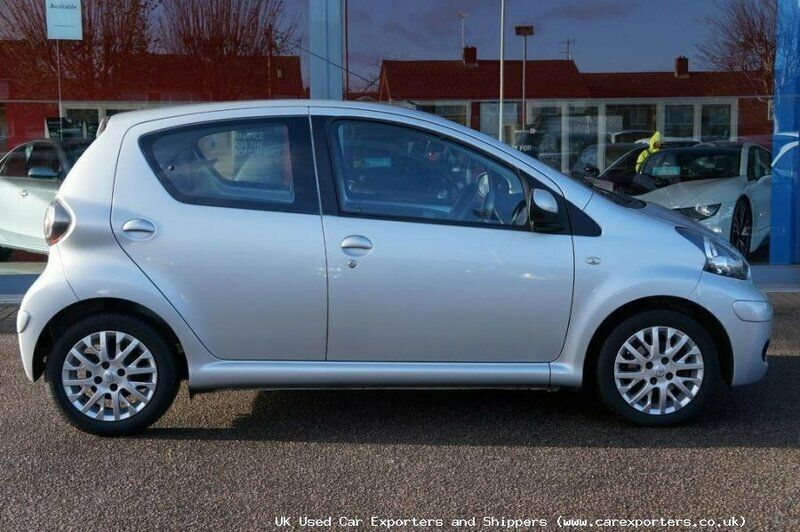 Begagnad Toyota Aygo 67 HK (49 kW) 2010 Halvkombi