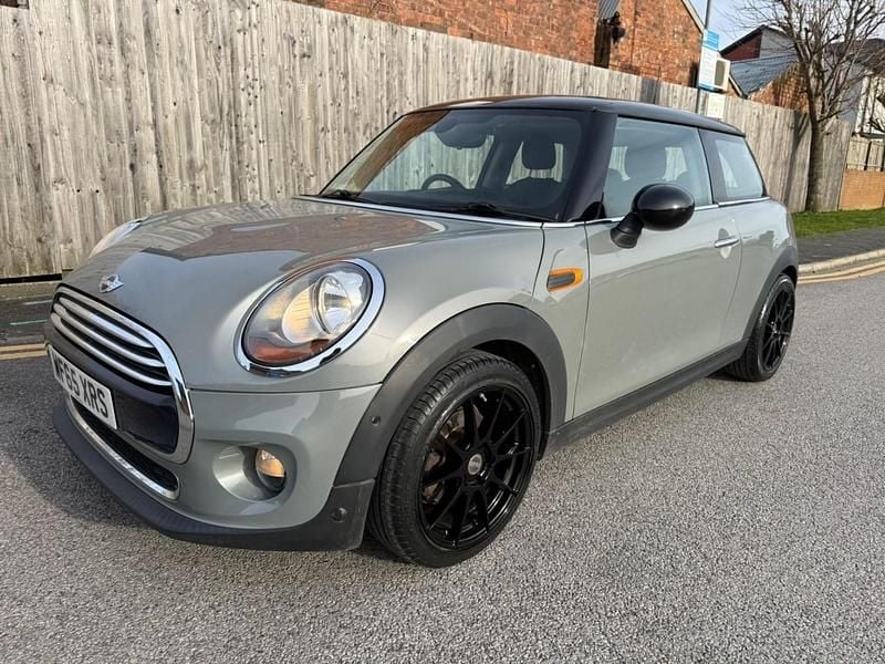 Used Mini Cooper Hatch 136 HP (100 kW) 2015 Grey Hatchback
