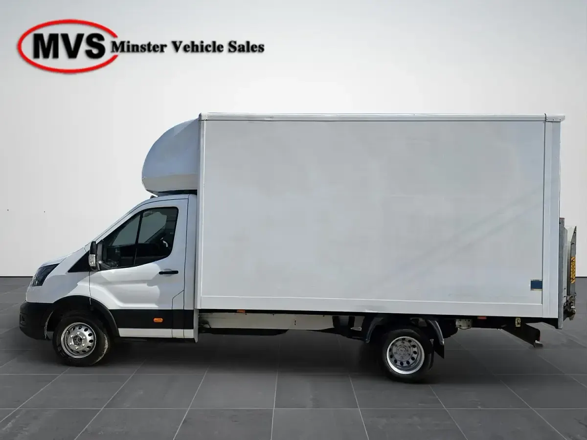 Used Ford Transit 130 HP (95 kW) 2021 White