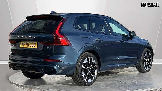 Used Volvo XC60 Ultra 250 HP (183 kW) 2025 Blue SUV