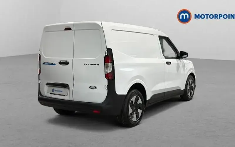 New Ford Transit Courier Trend 100 kW (136 HP) 2025 Van