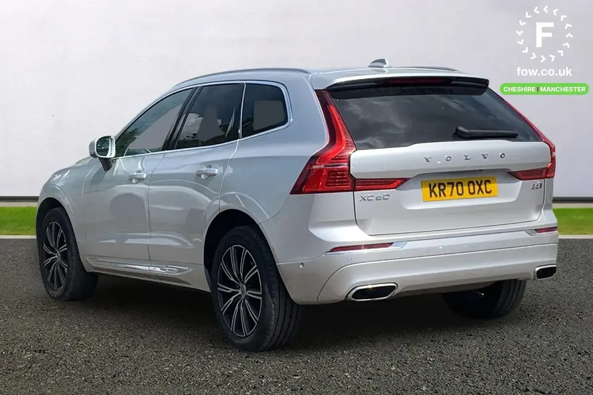 Used Volvo XC60 Inscription 250 HP (183 kW) 2020 Silver SUV