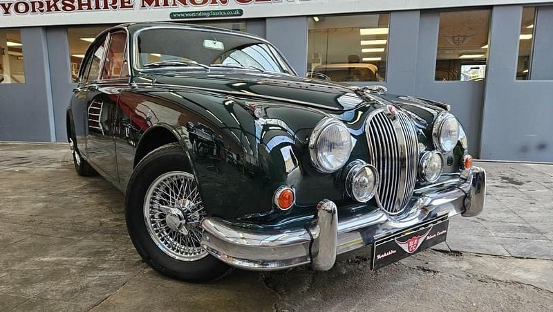 Used Jaguar MK II 1960 Green Sedan
