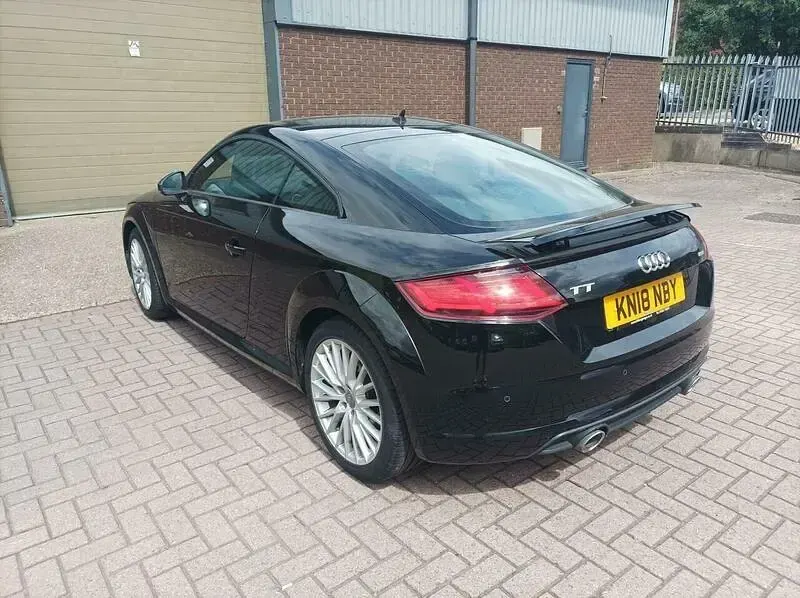 Used Audi TT Sport 184 HP (135 kW) 2018 Black Coupe
