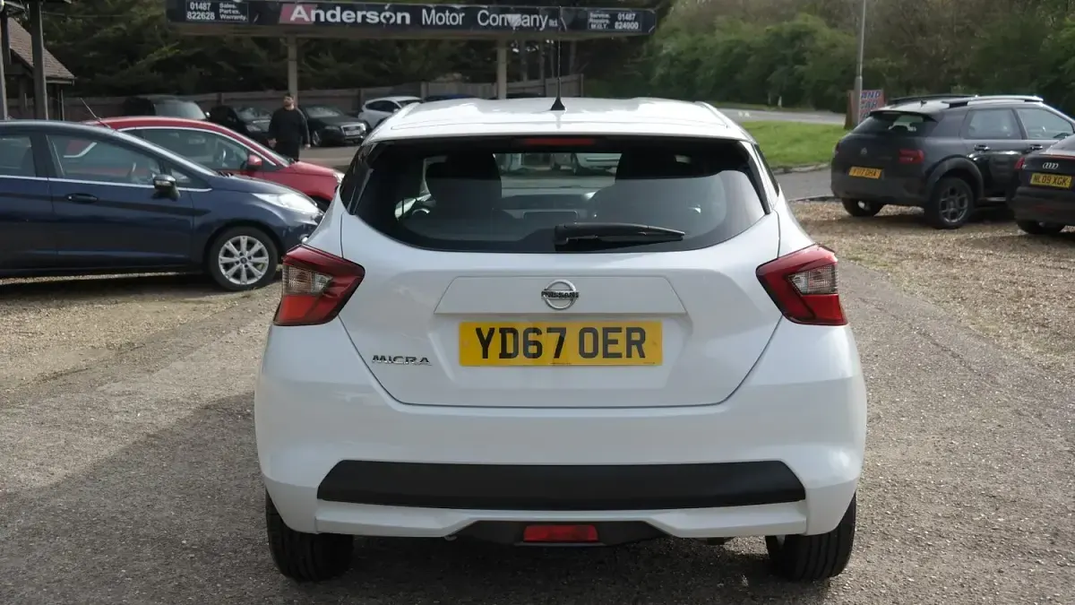 Usado Nissan Micra Acenta 71 HP (52 kW) 2017 Branco Citadino