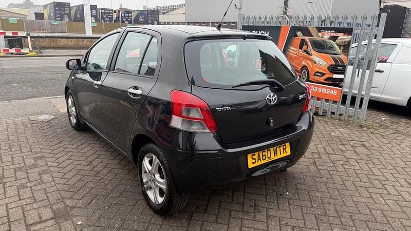 Used Toyota Yaris 2010 Black Hatchback