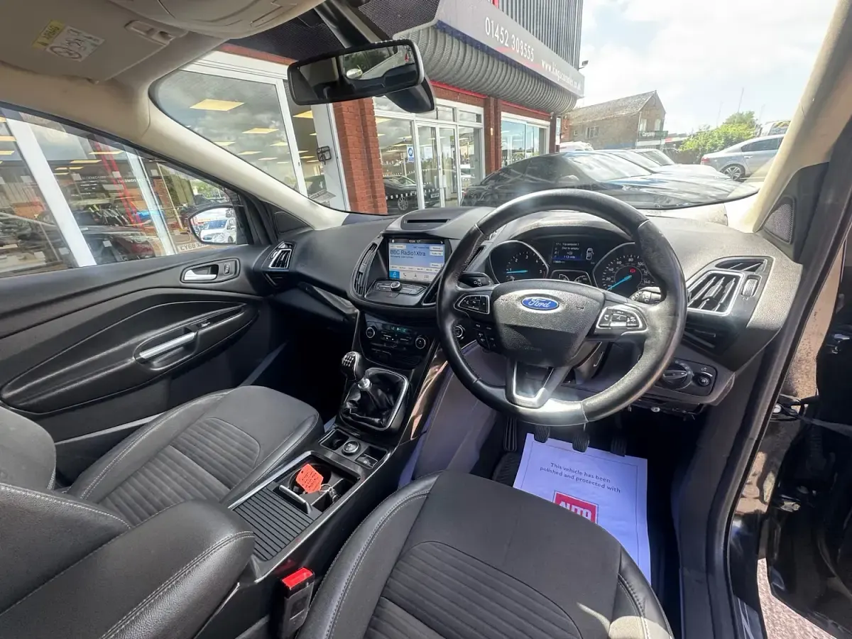 Used Ford Kuga Titanium 180 HP (132 kW) 2019 Black SUV