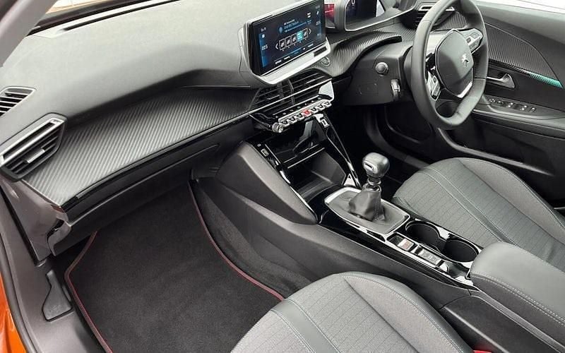 Used Peugeot 2008 Allure+ 110 HP (80 kW) 2022 Orange SUV