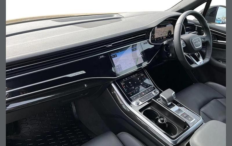 Begagnad Audi Q7 Black Edition 281 HK (206 kW) 2025 Other SUV