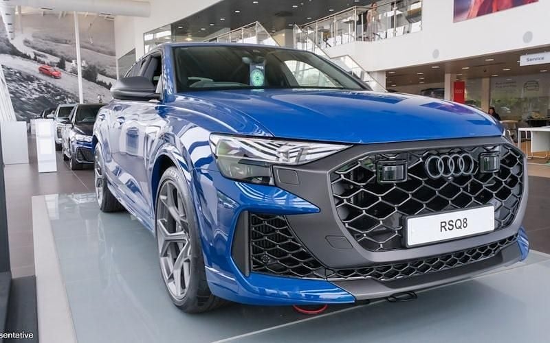 New Audi RS Q8 Design 640 HP (470 kW) 2026 SUV
