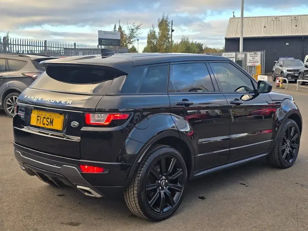 Used Land Rover Range Rover evoque HSE Dynamic 180 HP (132 kW) 2016 Black SUV