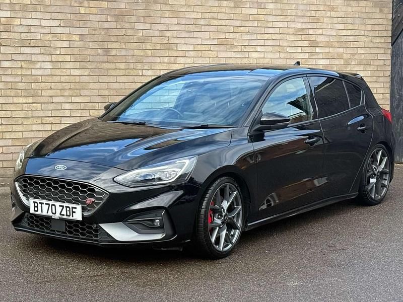 Black Used 2020 Ford Focus ST Hatchback | £18,095 (Fair price) - Image 1/3