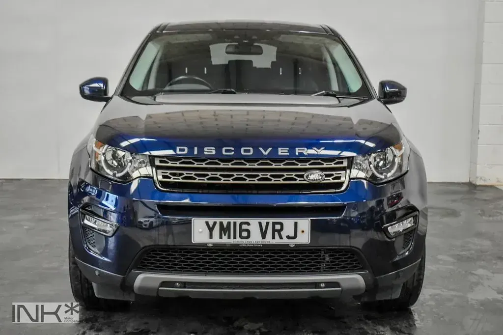 Used Land Rover Discovery Sport SE 180 HP (132 kW) 2016 Blue SUV